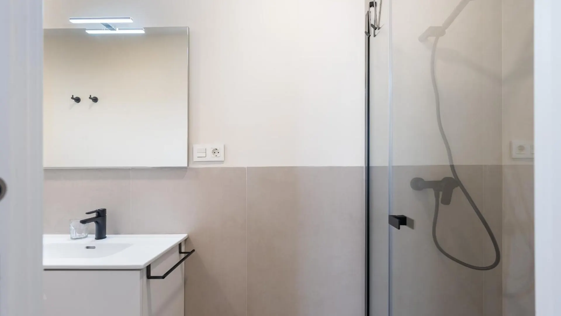 Espectacular 2H 3B Con Terraza Plaza Del Salvador Apartment Seville Spain